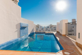 Luxury Beach Front Penthouse with own pool.BP9